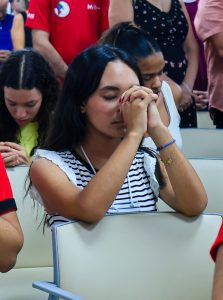 Jovens Crismandos Vivenciam Momentos Inesquecíveis no Retiro DDD (Dias de Deserto com Deus)