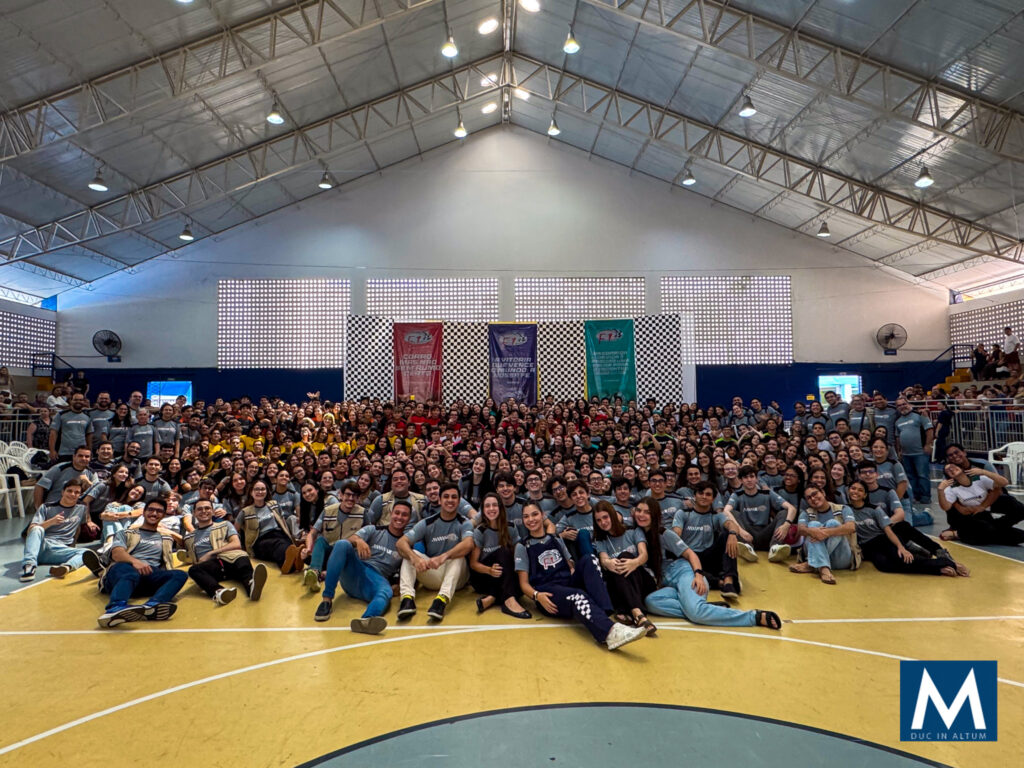 Os pilotos da 1ª série do Ensino Médio participaram do tão aguardado Encontro de Evangelização Fórmula 1
