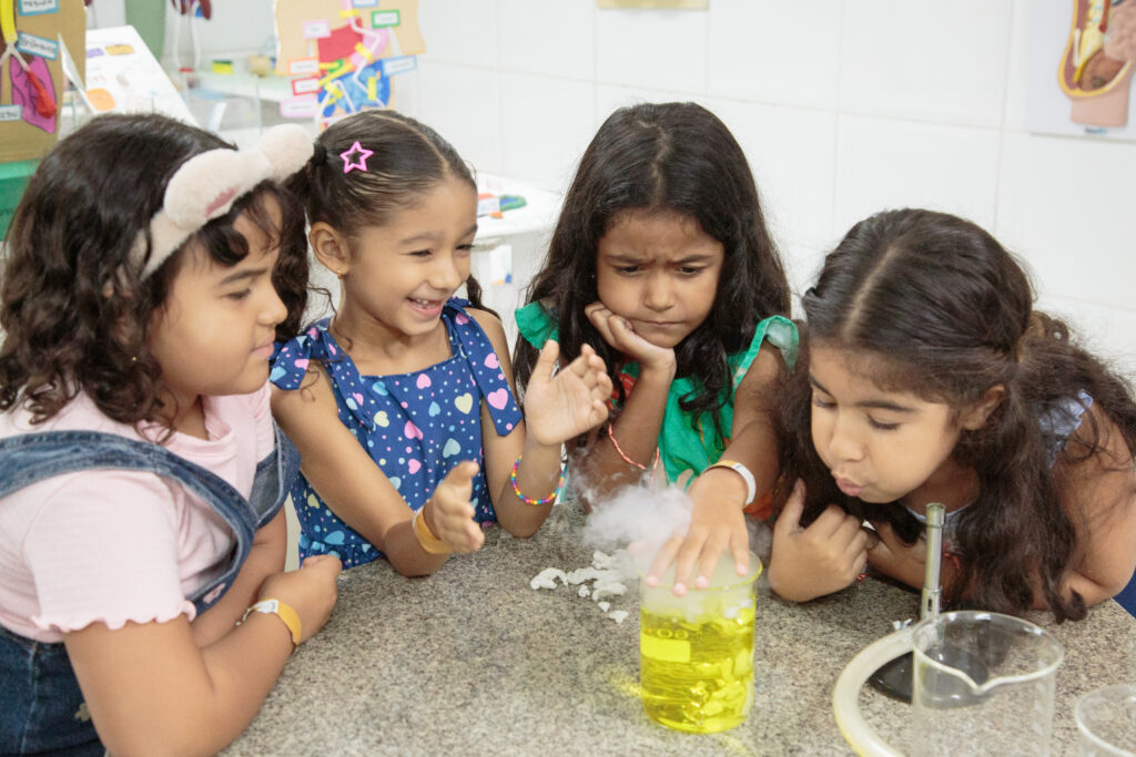 Madalena de Portas Abertas reúne famílias e futuros estudantes em manhã de experiências e acolhimento
